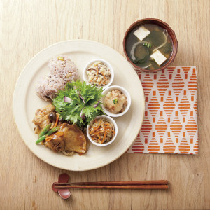 「和んプレート」豚肉の生姜焼き 880円
